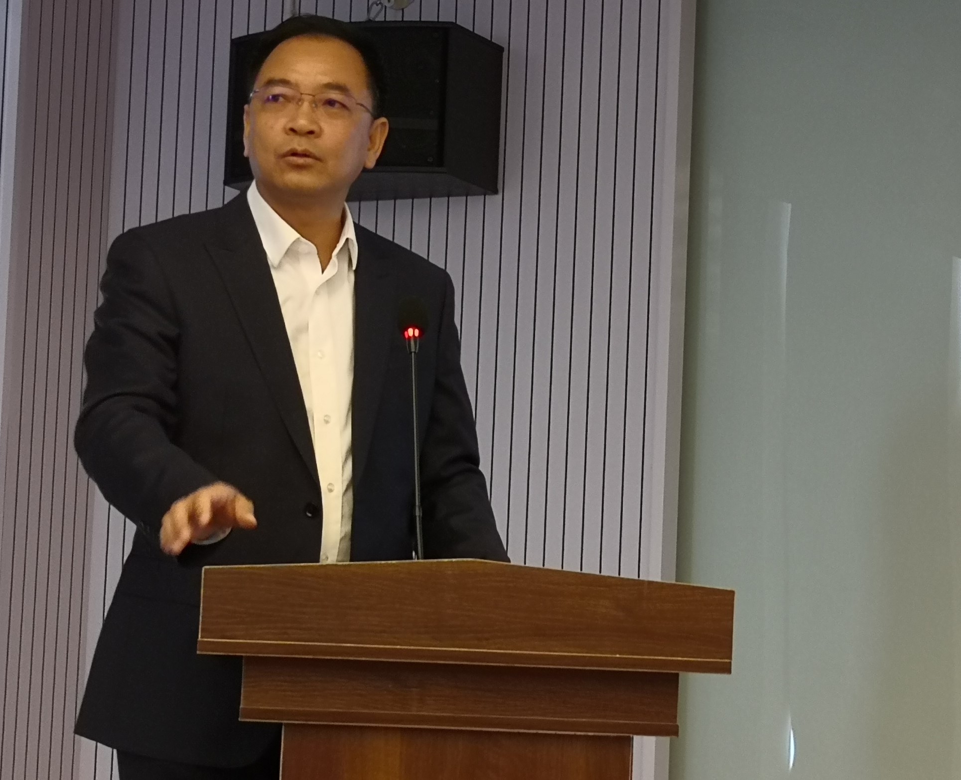 圖3 尤贈(zèng)強(qiáng)講座.jpg